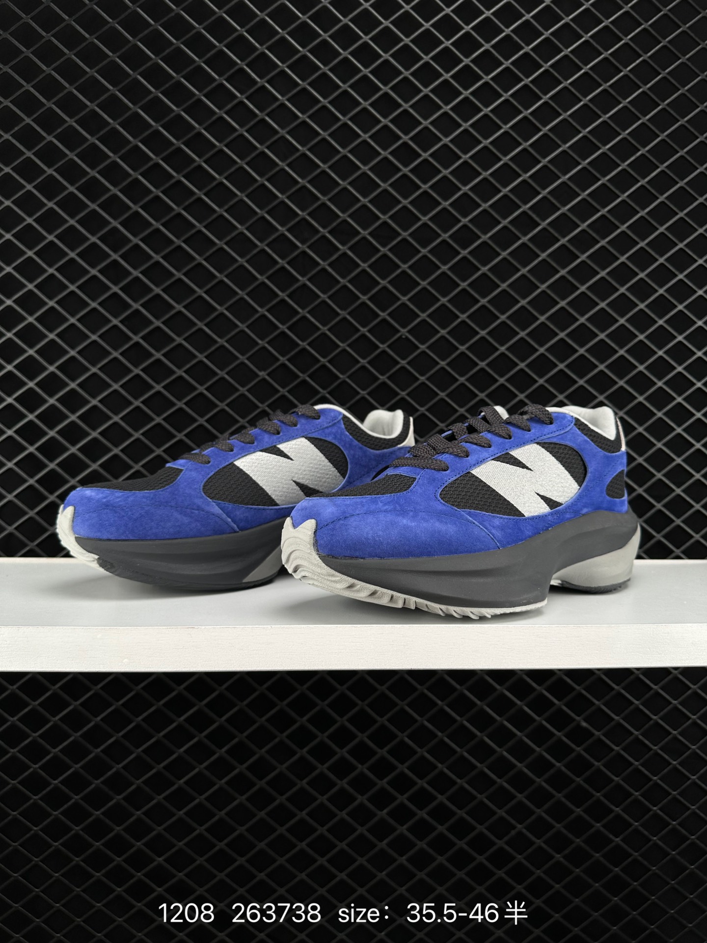 New Balance Warped Runner